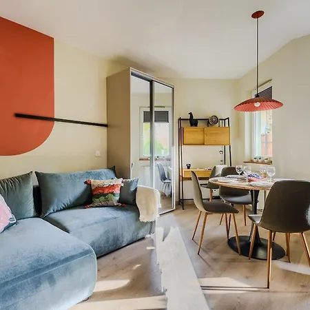 P&o Metro Kabaty ワルシャワ