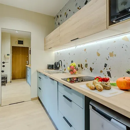 Apartamento P&o Metro Kabaty