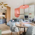 P&o Metro Kabaty Appartement